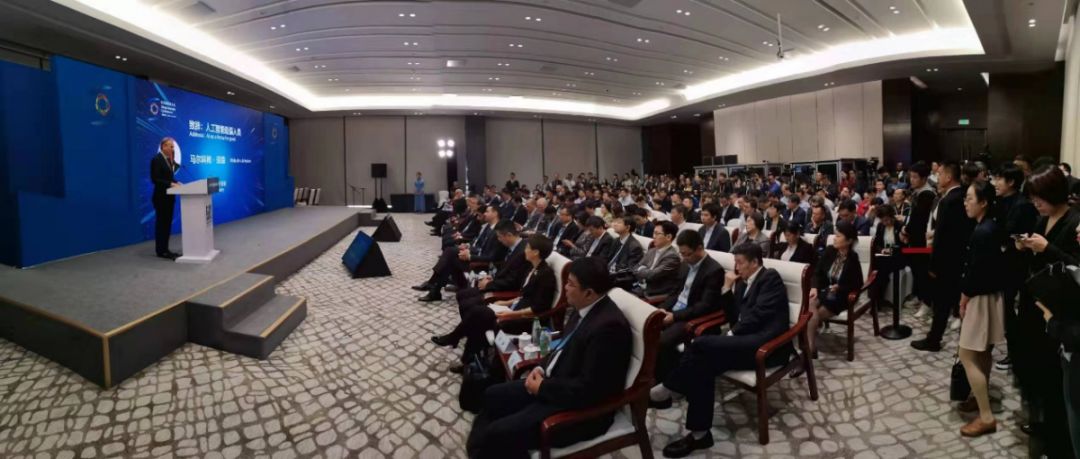 136135.cσm马会136.com，互联网新时代的引领者-第2张图片