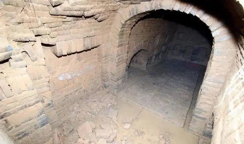 盗墓风水师小说盗墓风水师，探寻神秘古墓的神秘力量-第2张图片