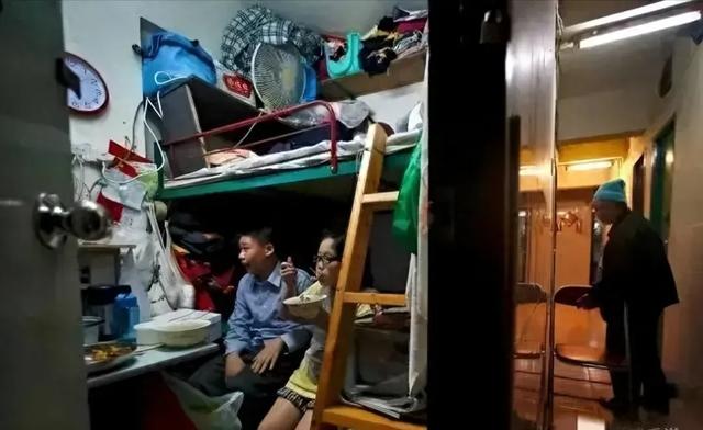 香港开奖结果香港开奖结果揭晓，揭秘幸运时刻-第1张图片