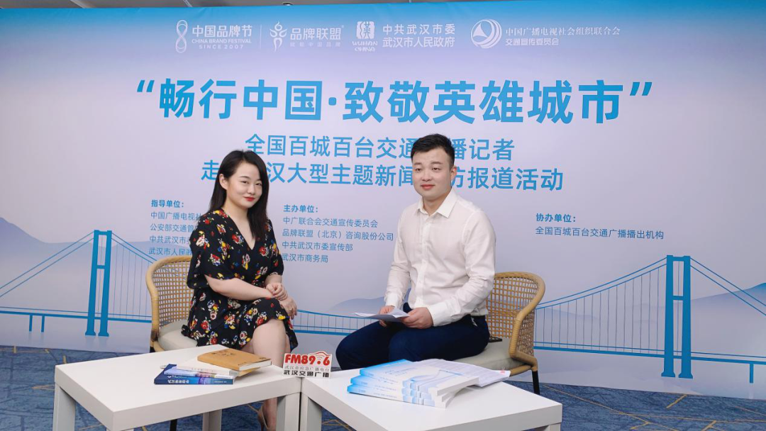 马会傅真一香港马会傅真，传统与现代的交汇之地