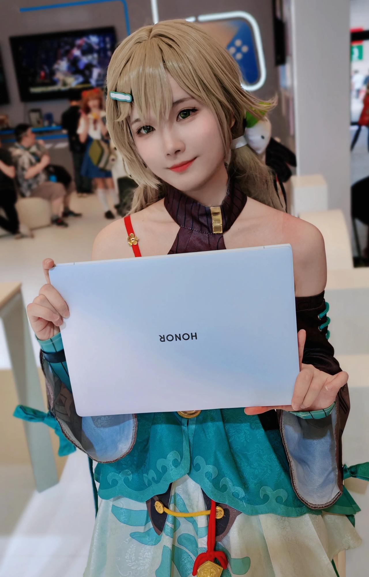 2020chinajoy腾讯王者coser2020chinajoy，游戏与科技的盛宴