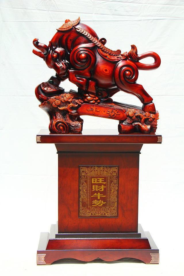 旺财牛图片大全高清图旺财牛图片，寓意吉祥与富贵的象征