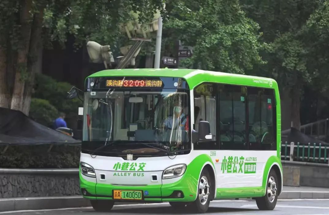 菜园坝汽车站，城市交通的新亮点-第3张图片