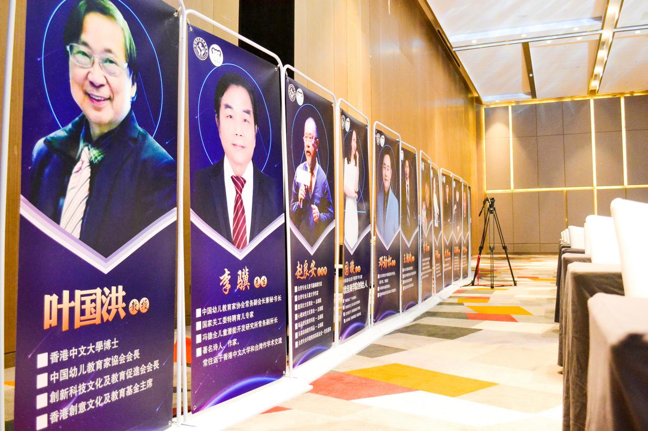香港论坛，多元文化交流的平台-第2张图片