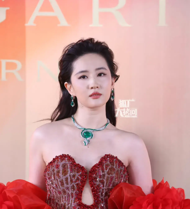 澳门之夜，2024今晚的璀璨星辰