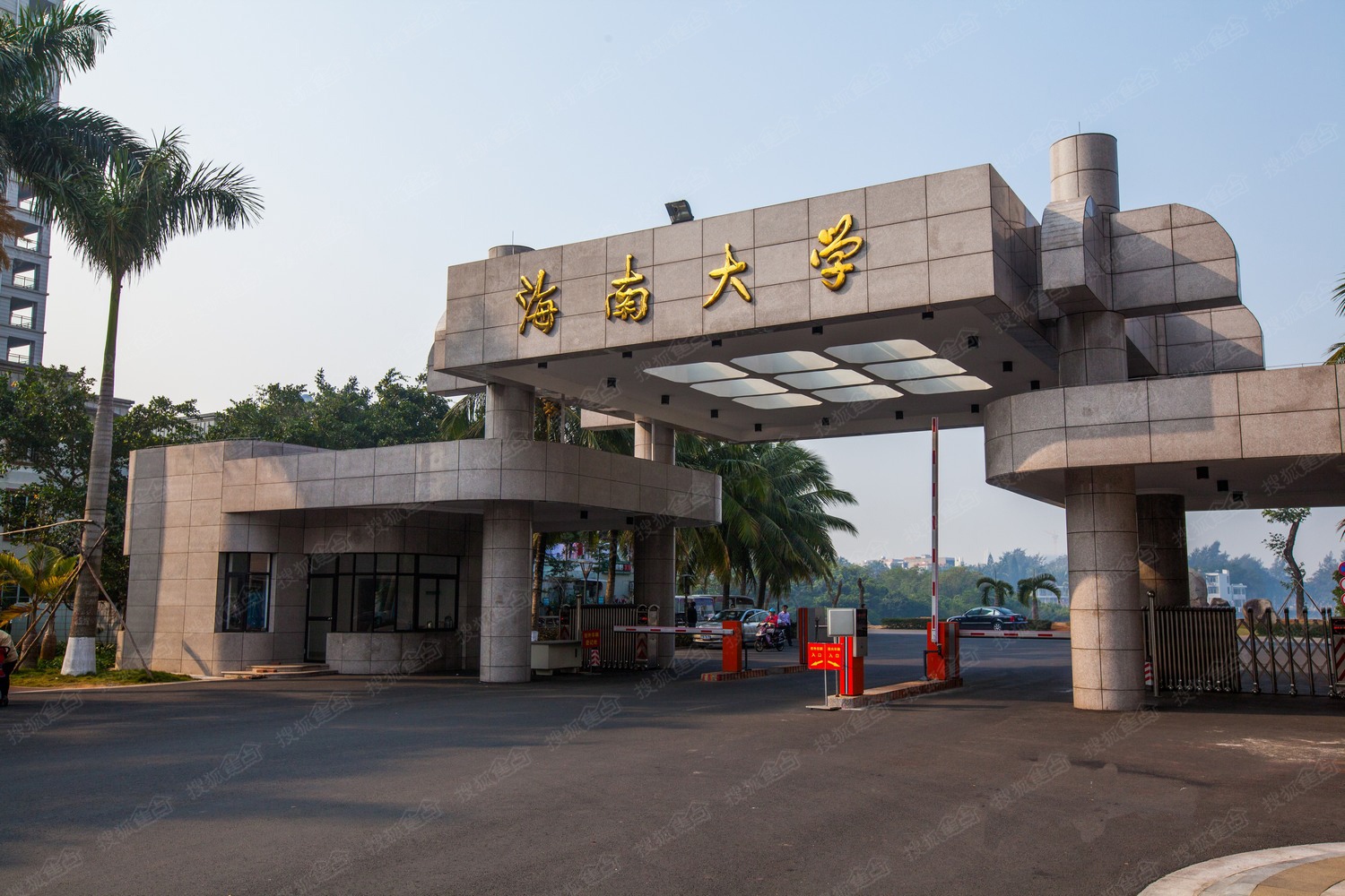 海南有大专学校有哪些