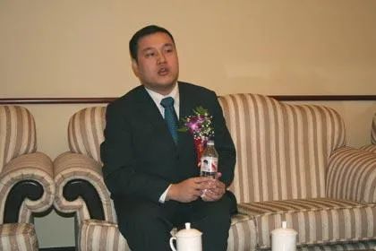 多益网络董事长，引领行业新篇章