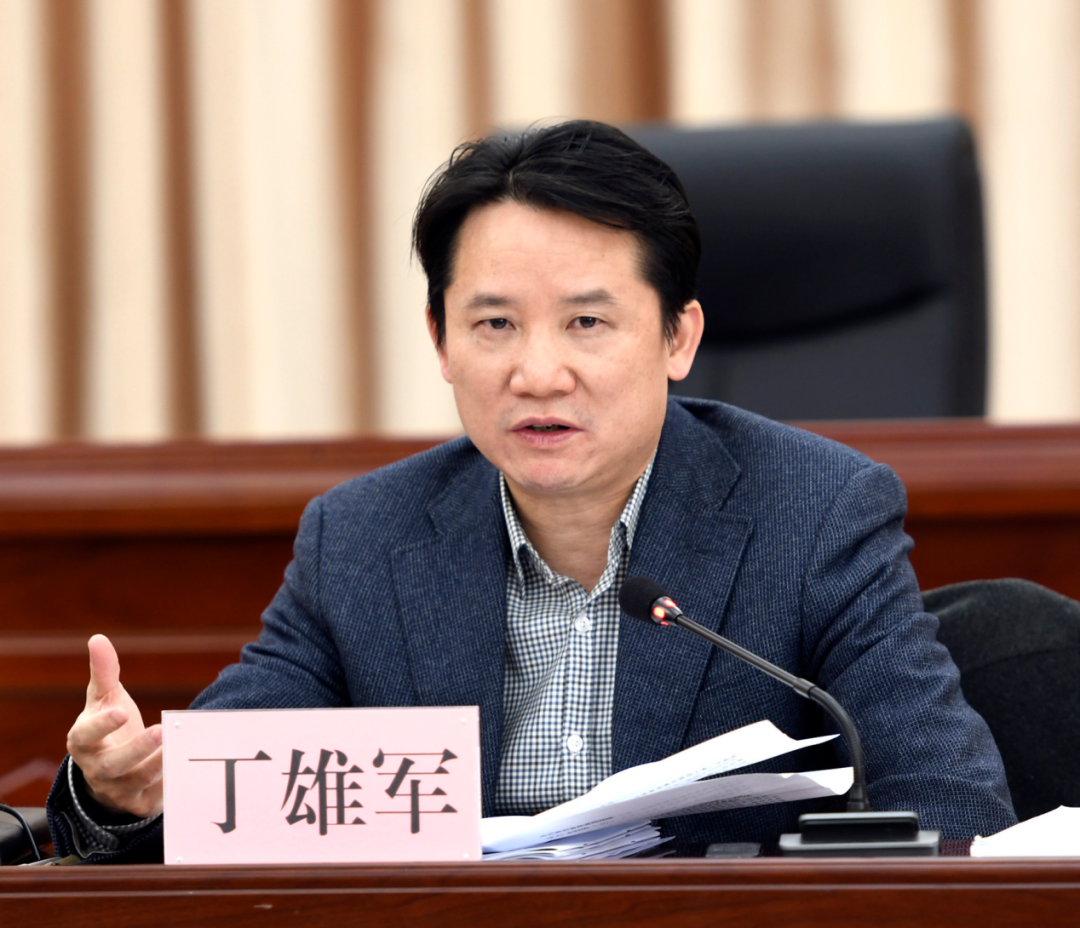 丁雄军茅台集团丁雄军，科技创新引领未来