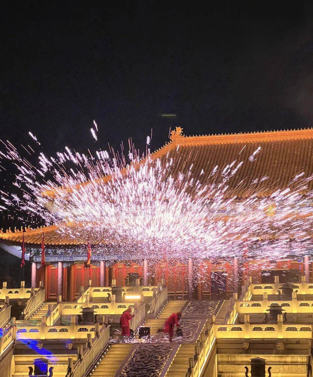 2023年香港今晚特马，璀璨夜空下的文化盛宴-第1张图片