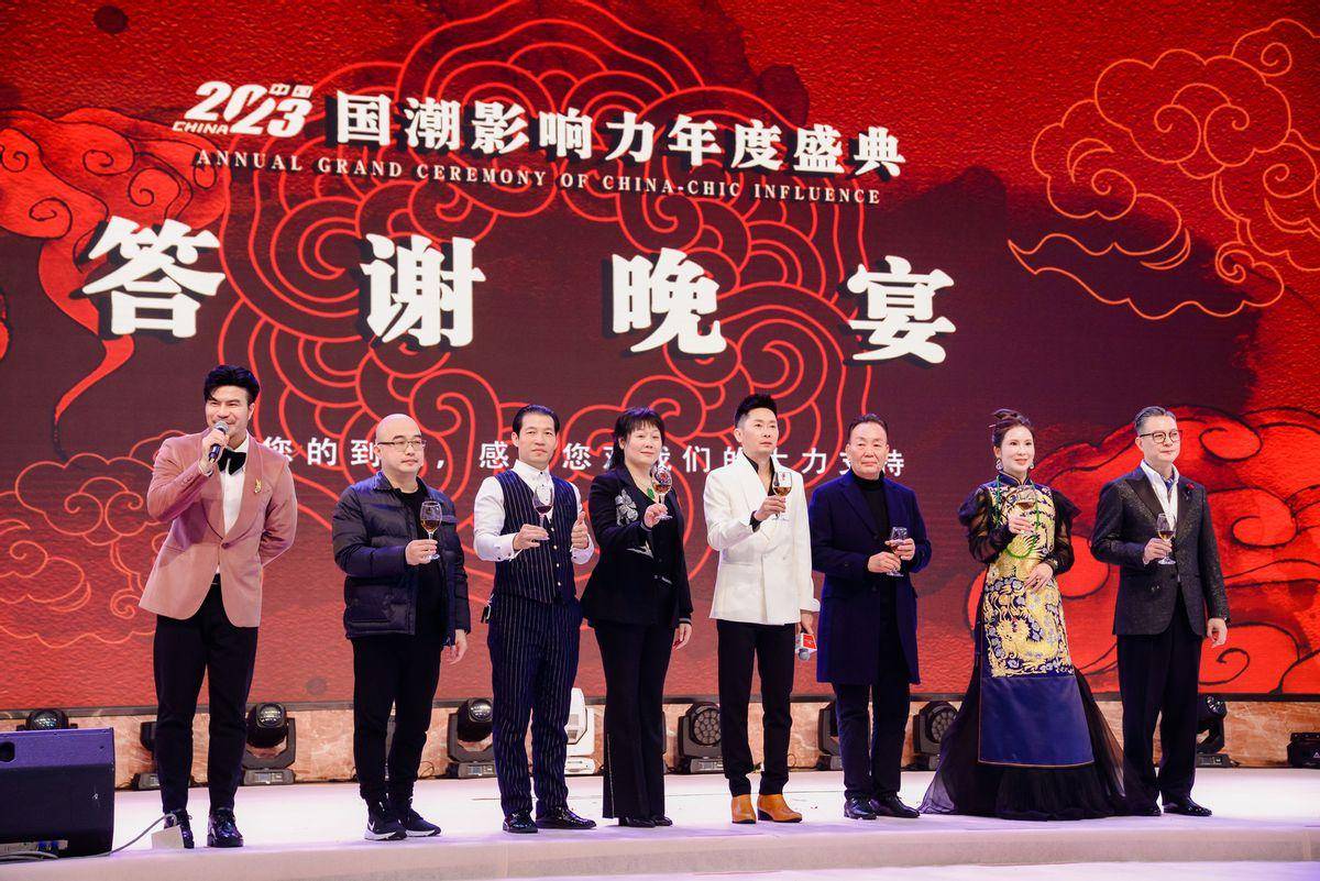 2023年香港今晚盛事揭晓，璀璨盛典即将上演-第2张图片