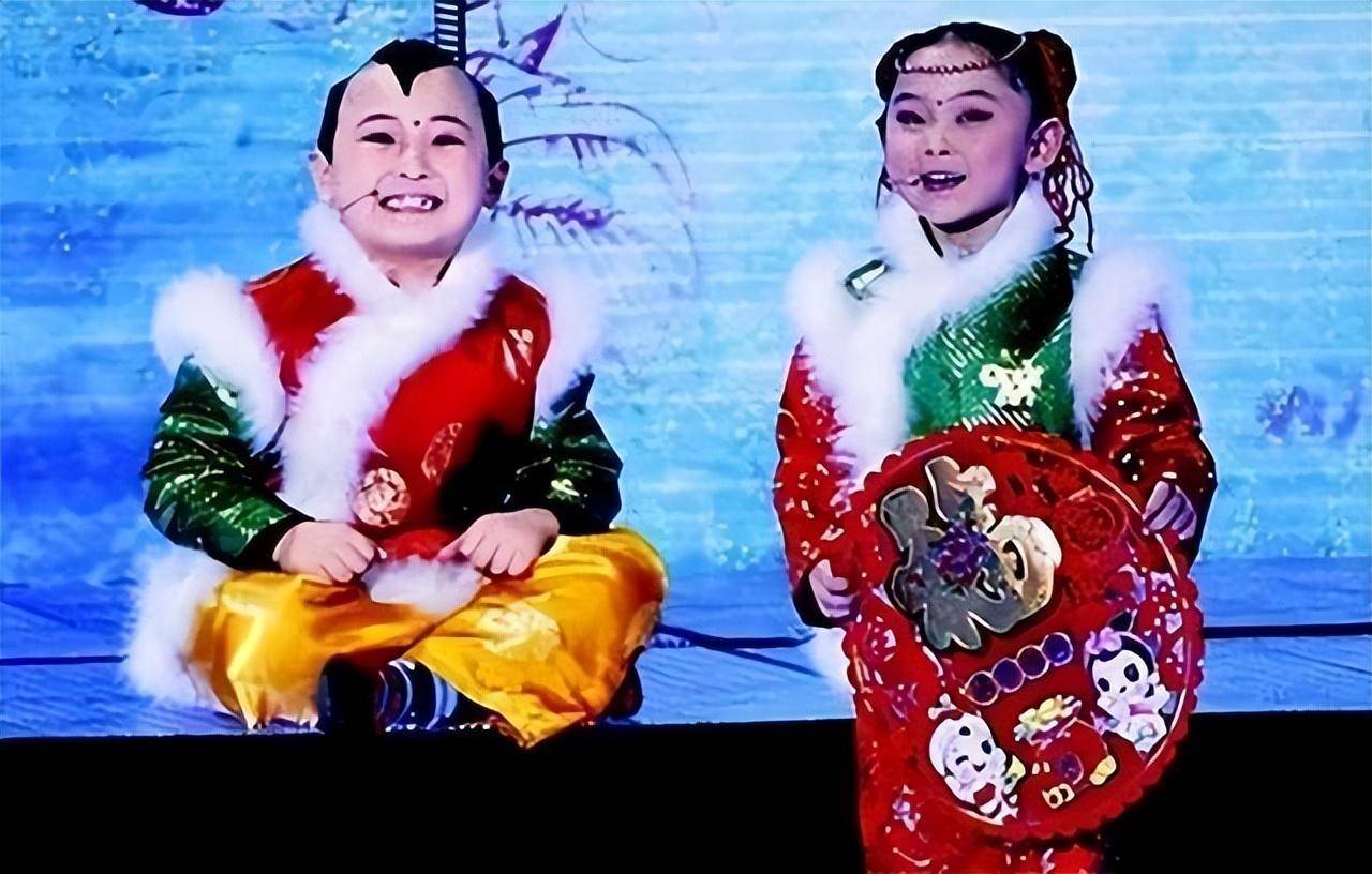 邓鸣贺最新消息邓鸣贺最新消息，演艺事业再攀高峰