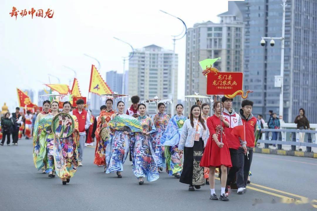 喜中网，赛事盛宴中的精彩瞬间