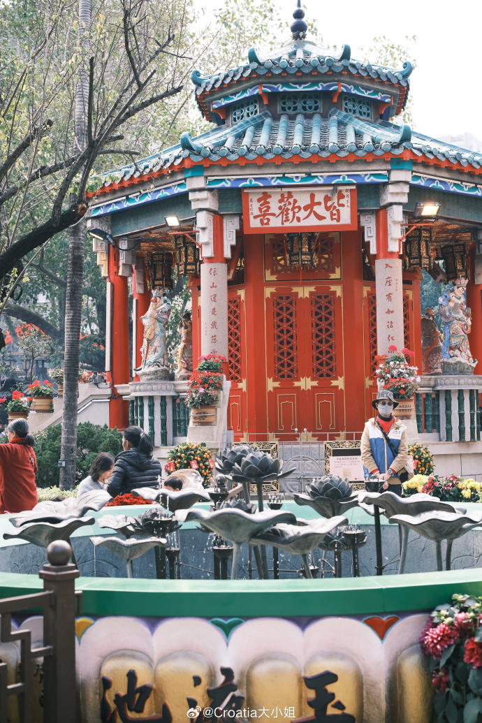 香港黄大仙救世报香港黄大仙救世报，信仰与希望的灯塔-第1张图片