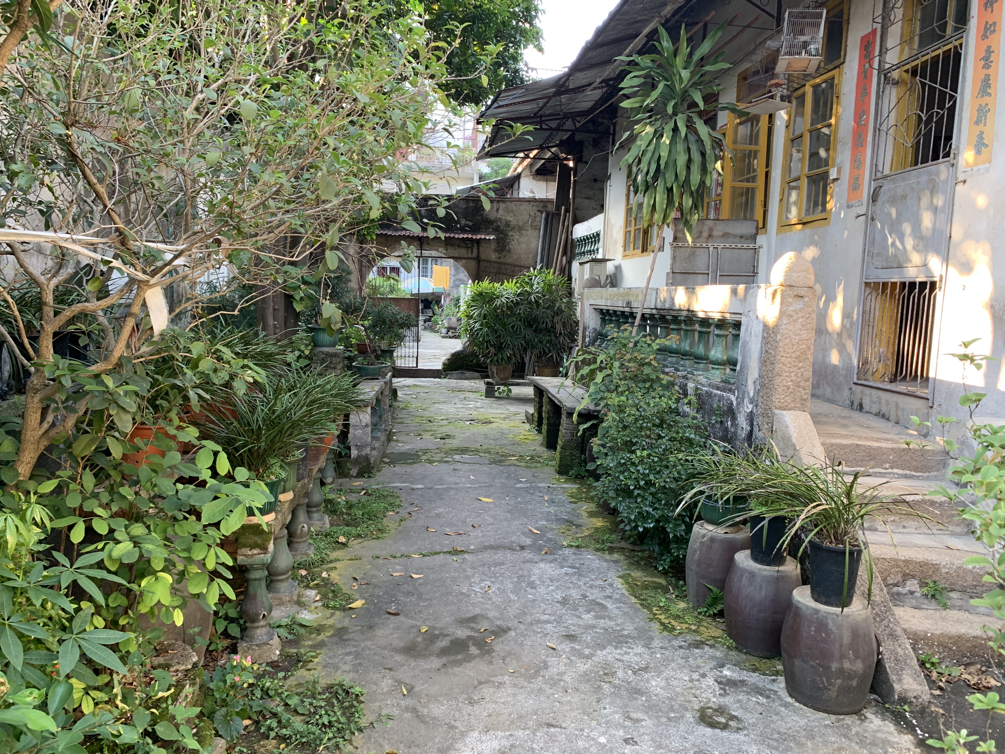 潮州长途汽车站潮州长途汽车站，连接城市与交通的纽带