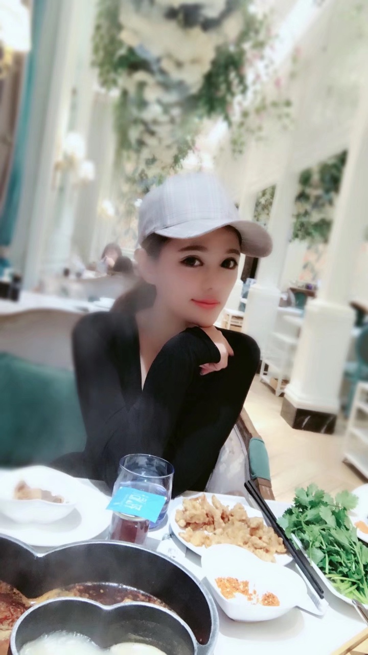 黛蜜儿酒店直播的最新消息黛蜜儿，美丽与品质的完美结合-第1张图片