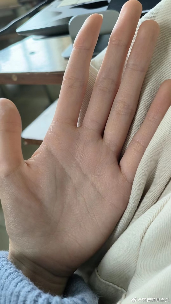 菩萨灵签菩萨灵签，探寻神秘智慧的指引